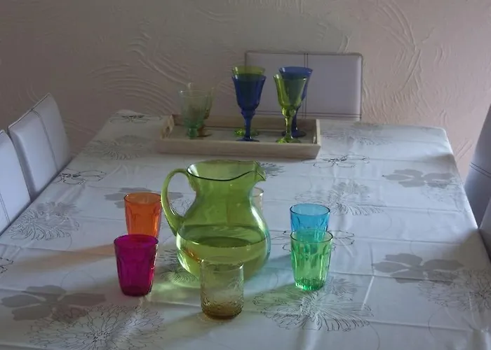 Quiet Near Center Casa de Férias *