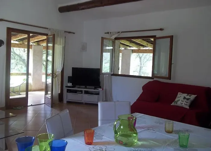 Quiet Near Center Vakantiehuis